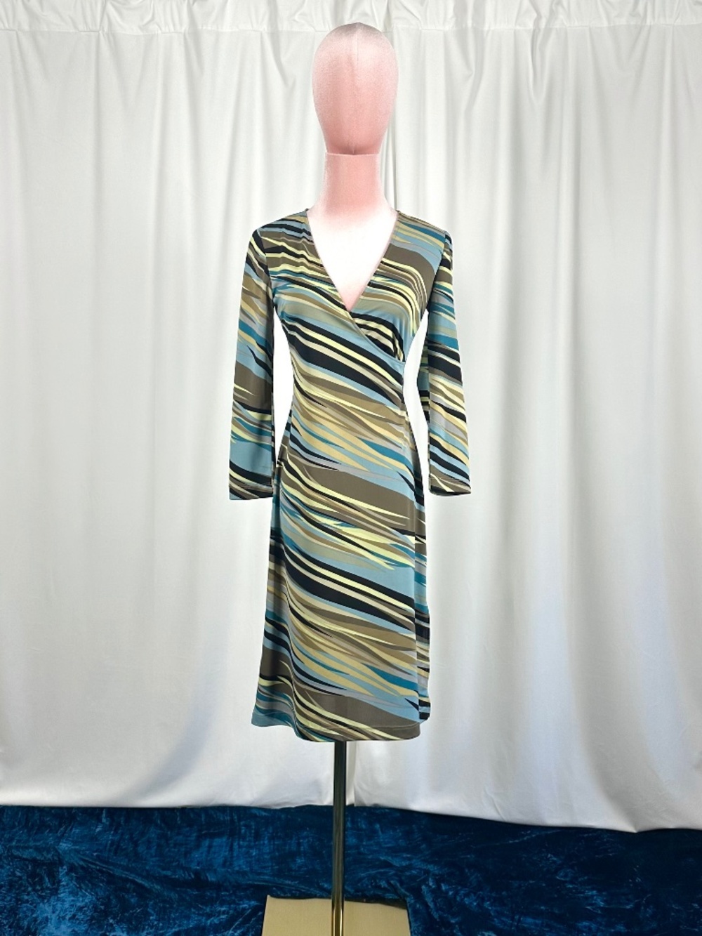 Vintage BCBG Max Azria XS Faux Wrap Dress Made USA Blue Abstract Y2K